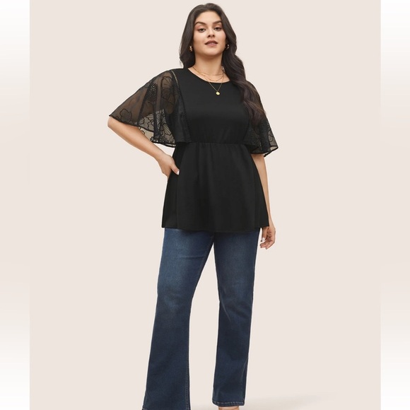 BloomChic Plus SIze 2XL Crochet Lace Mesh Cut Out Ruffle Sleeve Knit Top us18-20 - Picture 3 of 7